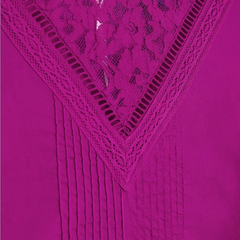 New Farm Rio Kelsie Purple Blouse Size Medium - Picture 4 of 16